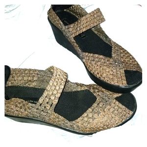 Womens Wedges